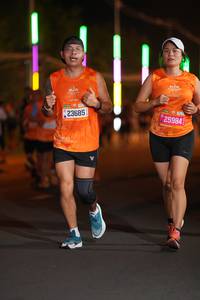 BIB: 200, 23685, 25984
                            <button type="button" onclick="openModal(20916532)" class="btn btn-primary btn-sm float-right btn-popup" data-toggle="modal" data-target=".modal-high-quality">
                        <i class="fas fa-shopping-cart"></i> Add to Cart
                    </button>
                                            <button type="button" onclick="isThisMe(20916532, true)" class="btn btn-success btn-sm float-right btn-popup btn-isme hidden" data-toggle="tooltip" data-placement="bottom" title="นี่คือรูปของคุณใช่ไหม คลิกที่นี่เพื่อเอาเข้าอัลบั้ม">
                        <i class="fas fa-plus"></i> Add to album
                    </button>
                    <button type="button" onclick="isThisMe(20916532, false)" class="btn btn-warning btn-sm float-right btn-popup btn-isnotme hidden">
                        <i class="fas fa-ban"></i> Remove from album
                    </button>